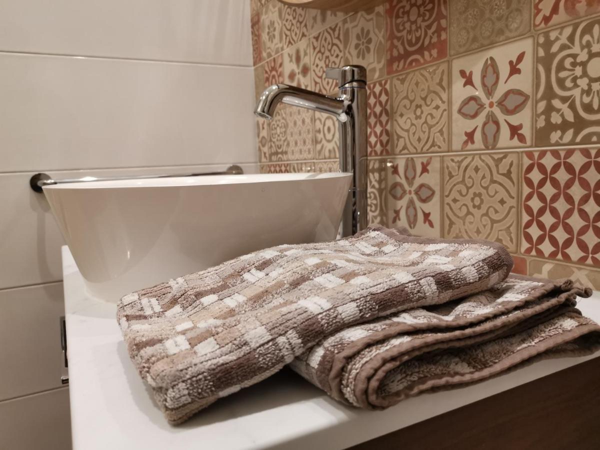 B&B Ad Quintum Torino Collegno Exterior photo