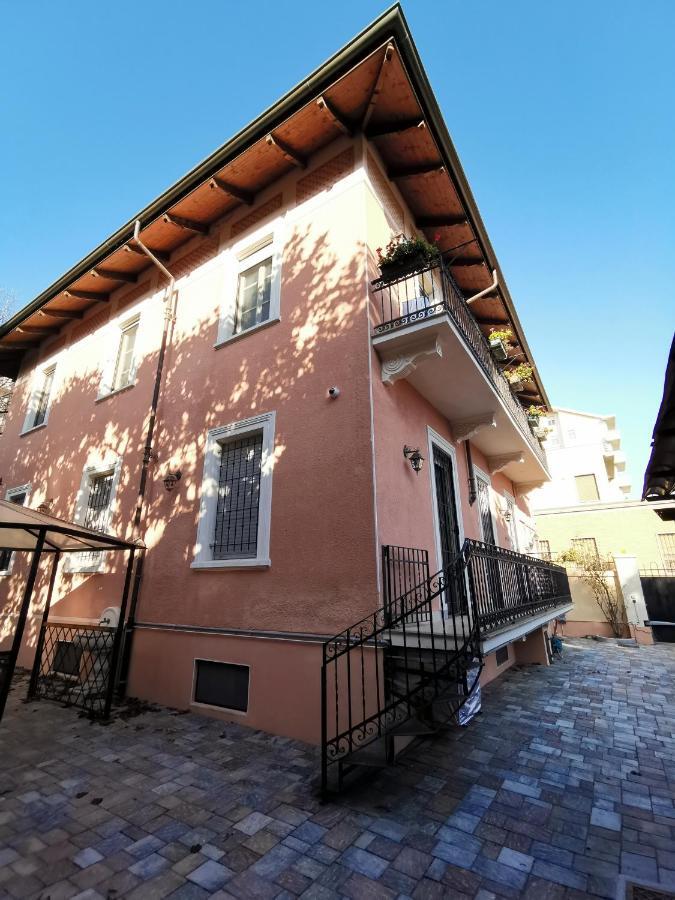 B&B Ad Quintum Torino Collegno Exterior photo